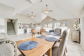 Seguin Riverfront Retreat: Fishing Dock + Kayaks!