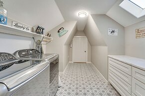 Seguin Riverfront Retreat: Fishing Dock + Kayaks!