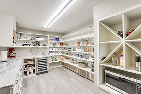 Seguin Riverfront Retreat: Fishing Dock + Kayaks!