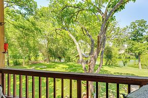 Seguin Riverfront Retreat: Fishing Dock + Kayaks!