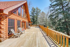 Hot Tub & Dock: Waterfront Cabin in Old Forge!
