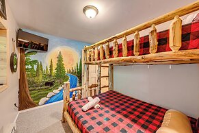 Hot Tub & Fire Pit: Albrightsville Log Cabin!