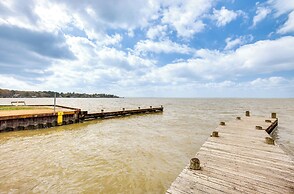 Lakefront Livingston Retreat w/ Dock & Fire Pit!