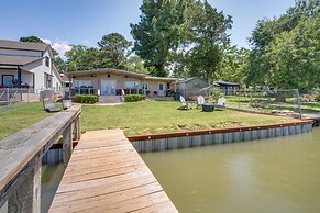 Lakefront Livingston Retreat w/ Dock & Fire Pit!