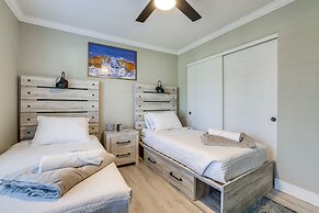 Bright Tempe Home w/ Fenced Backyard!