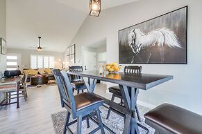 Bright Tempe Home w/ Fenced Backyard!