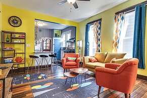 Retro-inspired Indy Home: Walk to Fountain Square!