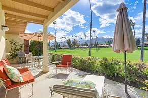 Palm Desert Condo w/ Patio & Golf Course Views