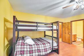 Bellingham Retreat w/ Fire Pit + Lake Access!