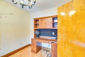 Bellingham Retreat w/ Fire Pit + Lake Access!