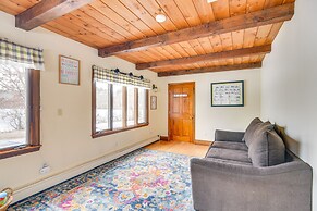 Bellingham Retreat w/ Fire Pit + Lake Access!