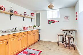 Spacious Lincoln Home w/ Yard < 1 Mi to Downtown!