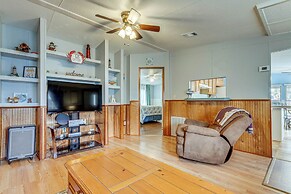 Pensacola Home w/ Private Dock - 7 Mi to Beaches