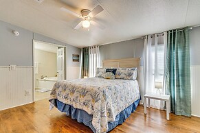 Pensacola Home w/ Private Dock - 7 Mi to Beaches