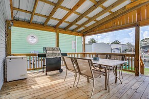 Pensacola Home w/ Private Dock - 7 Mi to Beaches