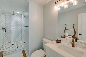 Downtown Hot Springs Condo Near Bathhouse Row!