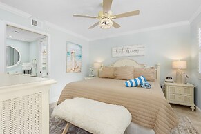 Beach Villas # 505 - Bogo24 2 Bedroom Condo by RedAwning