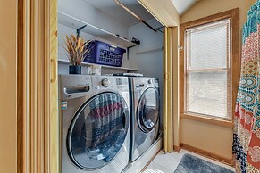 Peaceful Bryson City Cabin w/ Hot Tub & Deck!