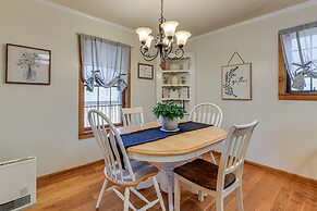 Peaceful Bryson City Cabin w/ Hot Tub & Deck!