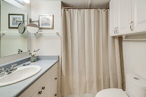 Rockaway Beach Home, Walk to Ocean, Pet Friendly!