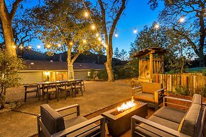 Wine Country Retreat w/ Pool, 10 Mi to Dtwn Sonoma