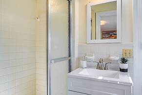 Greenville Home: 2 Mi to Downtown!