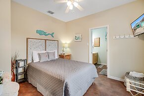 Wade Into Life 3 Bedroom Home by RedAwning