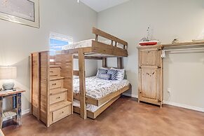 Wade Into Life 3 Bedroom Home by RedAwning