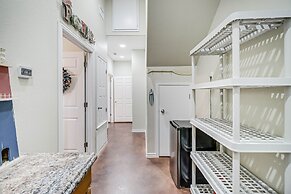 Wade Into Life 3 Bedroom Home by RedAwning