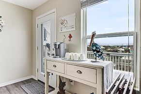 Wade Into Life 3 Bedroom Home by RedAwning