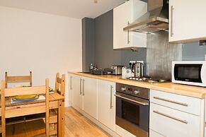 2 Bedroom Apartment Warrington