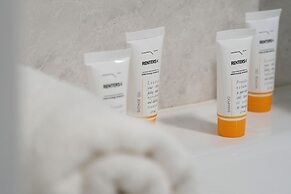 Apartment Manufaktura Łódź by Renters