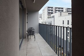 Apartment Manufaktura Łódź by Renters