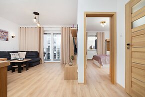 Apartment Manufaktura Łódź by Renters