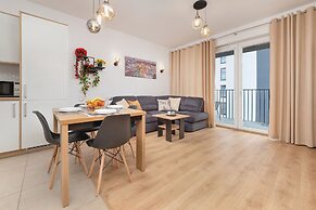Apartment Manufaktura Łódź by Renters