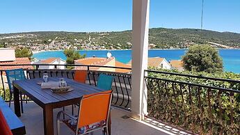 Rosita - 50 m From sea - H