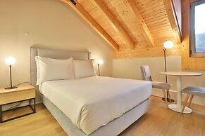 BOULEVARD Boutique Studios