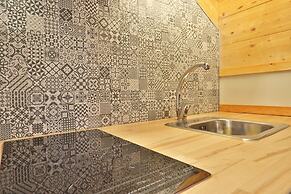 BOULEVARD Boutique Studios