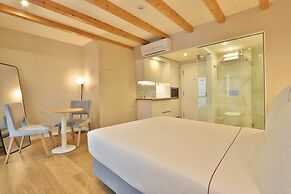 BOULEVARD Boutique Studios