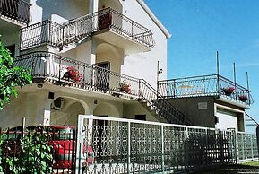 Ante - 60m From the sea - A1