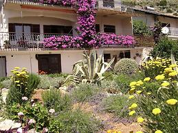 Ante - 60m From the sea - A1