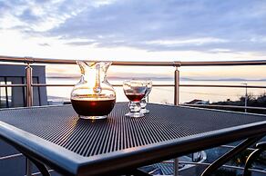 Anka - With Open Jacuzzi - R3