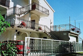 Ante - 60m From the sea - A4