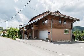 Mar - With Pool - R10