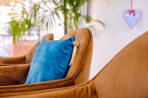 Anka - With Open Jacuzzi - R1