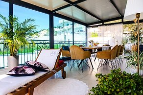 Anka - With Open Jacuzzi - R1