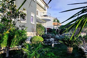 Anka - With Open Jacuzzi - R1