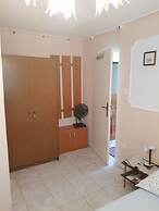 Makaj - 80 m From the Beach - R1