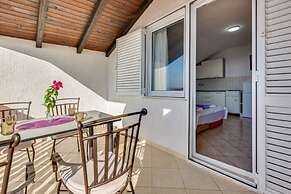 Tanja - 200m to the Beach - A4