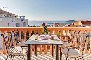 Tanja - 200m to the Beach - A4